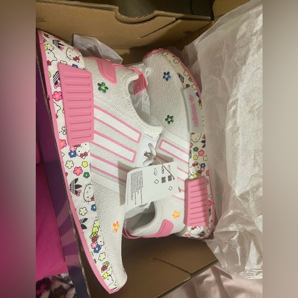 Hello kitty sneakers